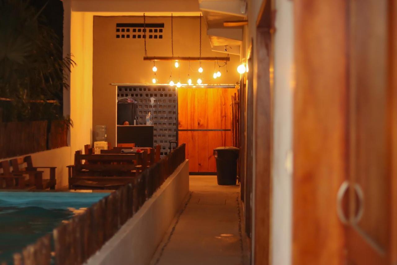 Jh Hotel Mahahual Esterno foto